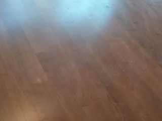 实木复合地板铺设