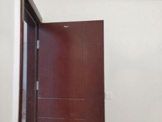 成品门及墙纸铺贴