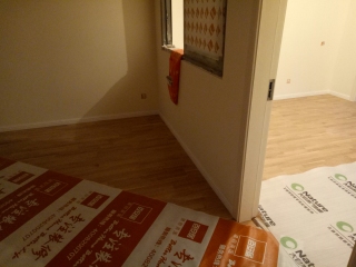 木地板铺设