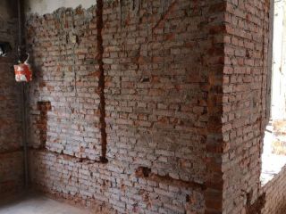 水、电管开槽施作