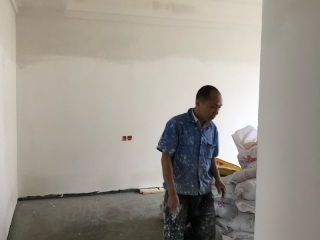 墙、顶面腻子批嵌