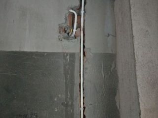 强、弱电路穿线施作