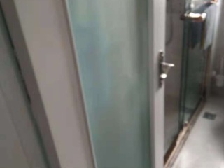 成品门及墙纸铺贴
