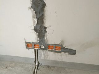 强、弱电布管穿线