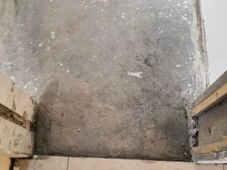地砖铺贴及地面找平施作