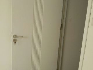 成品门及墙纸铺贴