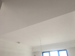 墙、顶面乳胶漆及墙纸铺贴