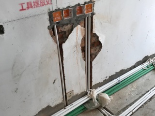 强、弱电布管穿线