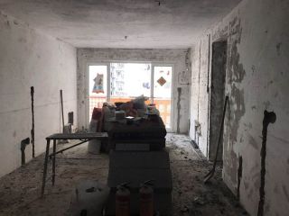 水、电管开槽施作
