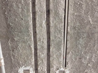 水、电管开槽施作