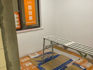 墙、顶面乳胶漆及墙纸铺贴