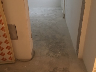 地砖铺贴及地面找平施作