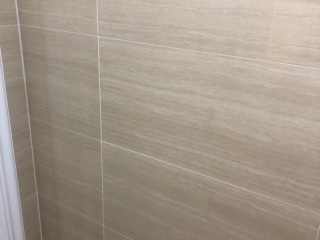 厨房、卫生间墙砖施作