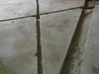 水、电管开槽施工
