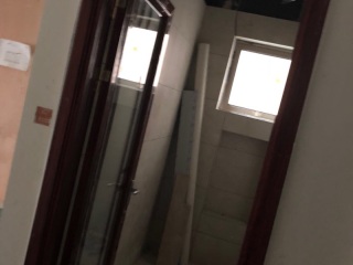 成品门及墙纸铺贴