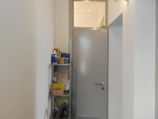 成品门及墙纸铺贴