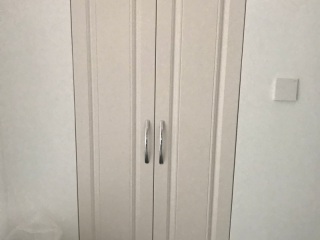 成品门及墙纸铺贴