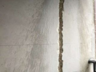 水、电管开槽施作