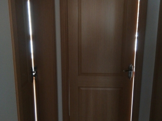 成品门及墙纸铺贴