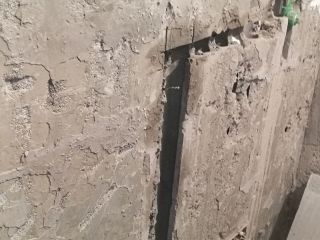 水、电管开槽施作