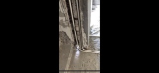 水、电管开槽施作