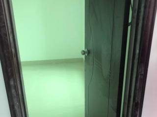 成品门及墙纸铺贴