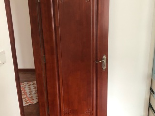 成品门及墙纸铺贴