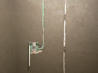 强、弱电路穿线施作