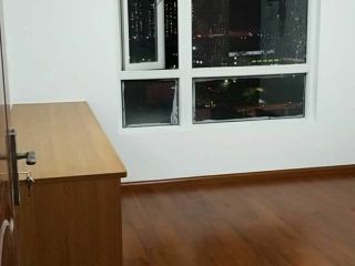 成品门及墙纸铺贴