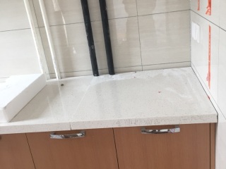 集成吊顶及橱柜柜体安装