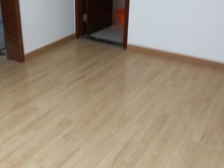 成品门及墙纸铺贴