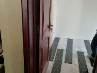 成品门及墙纸铺贴
