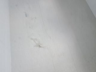 厨房、卫生间墙砖施作