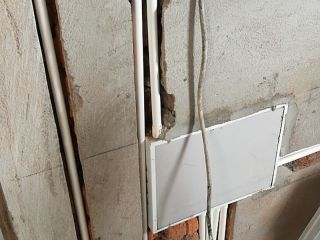 强、弱电布管穿线