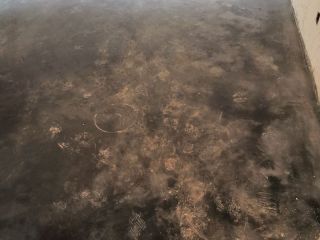 地砖铺贴及地面找平施作