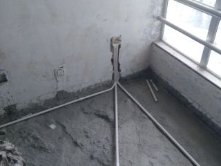 强、弱电布管穿线