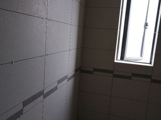 厨房、卫生间墙砖施作