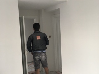 墙、顶面乳胶漆及墙纸铺贴