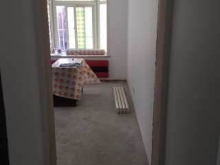 成品门及墙纸铺贴