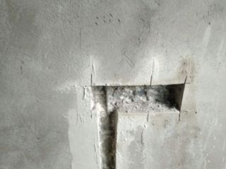 水、电管开槽施作