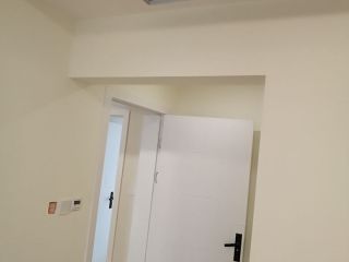 成品门及墙纸铺贴