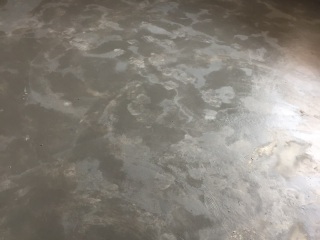 地砖铺贴及地面找平施作