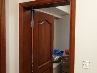 成品门及墙纸铺贴