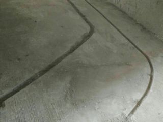 水、电管开槽施作