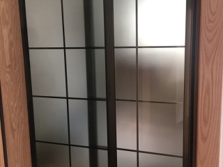 成品门及墙纸铺贴