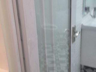 成品门及墙纸铺贴