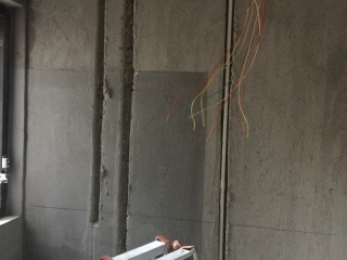 水、电管开槽施作
