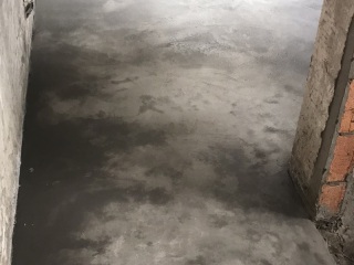 地砖铺贴及地面找平施作