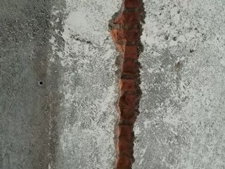 水、电管开槽施作