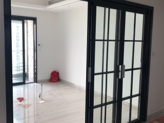 成品门及墙纸铺贴